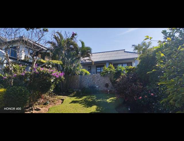 4 BEDROOM HOUSE FOR SALE IN MANABA BEACH